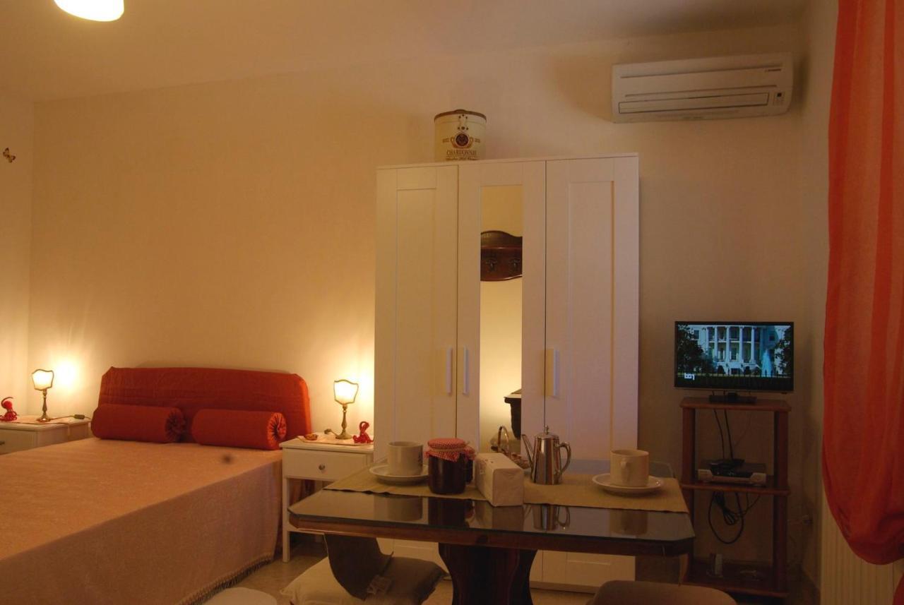 Villa Romantica 马萨鲁布朗斯 外观 照片